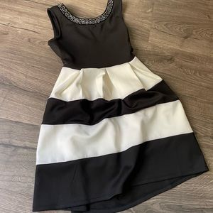 Girls formal black and white dress